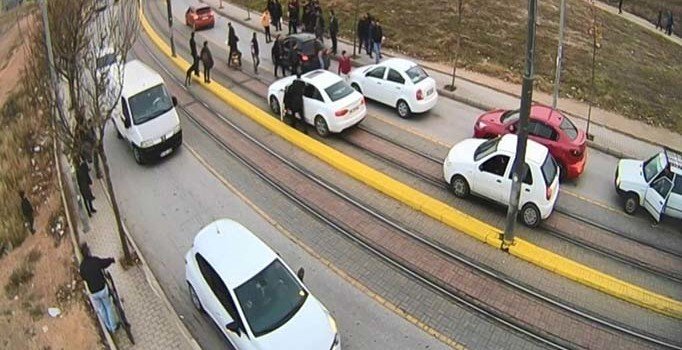 Trafikte hamile kadın ve eşini darbeden sanığa 2 bin lira cezası