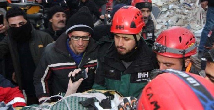 Yerini cep telefonu ile bildiren Gülsüm İnce 13 saat sonra kurtarıldı