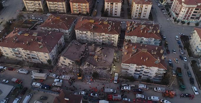 Elazığ'da okulların açılması 17 Şubat'a ertelendi