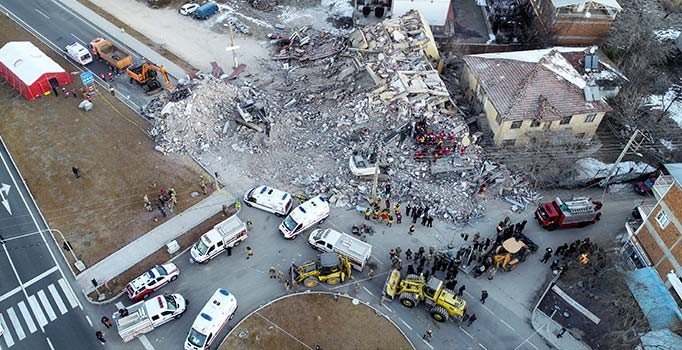 Elazığ beşik gibi! Sivrice'de 4.3 büyüklüğünde bir deprem daha