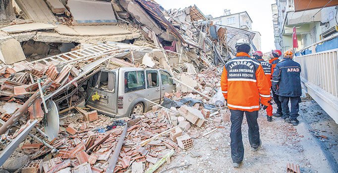 Elazığ'da zarar gören eserleri Vakıflar Genel Müdürlüğü onaracak