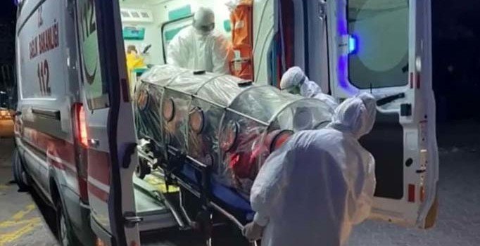 İzmir'de koronavirüs paniği! Tek kişilik odada karantinaya alındı