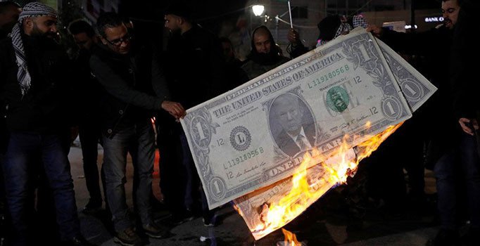 'Gasp planı' açıklaması sonrası Filistinliler sokağa döküldü