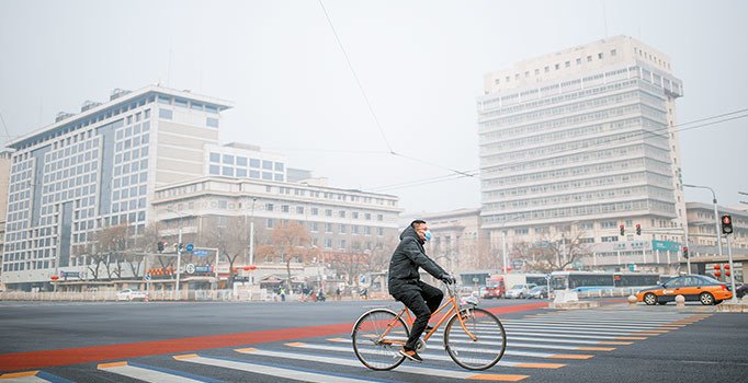 Dünyayı sarsan hayalet