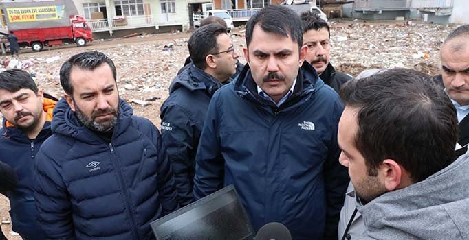 Bakan Kurum: Elazığ'ın röntgenini çekiyoruz