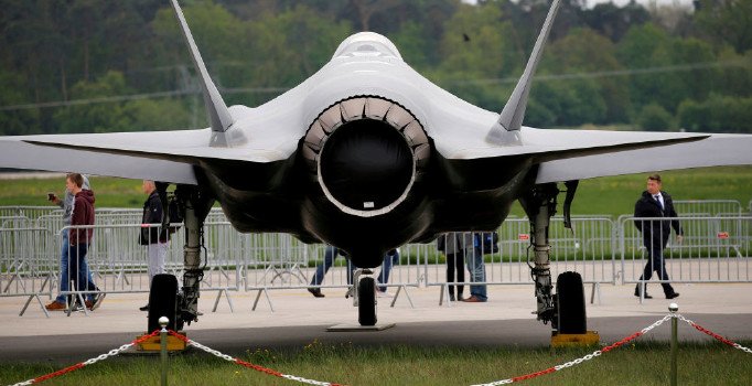 Pentagon'un F-35 raporu sızdı: İsabet oranı düşük, 800'den fazla yazılım hatası var
