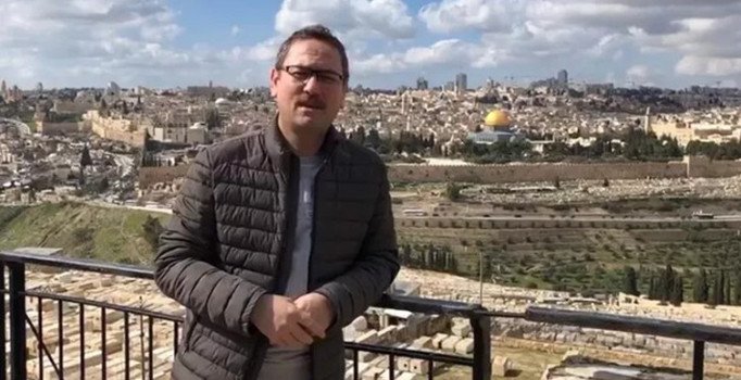 Başakşehir Belediye Başkanı Tel Aviv'deki havalimanında alıkonuldu