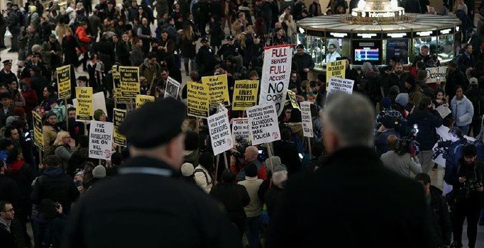 New York'ta pahalı ulaşım isyanı!