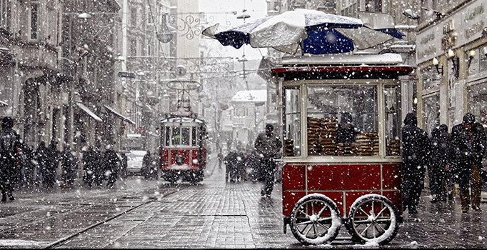 Meteoroloji yine uyardı: İstanbul'da kar bekleniyor