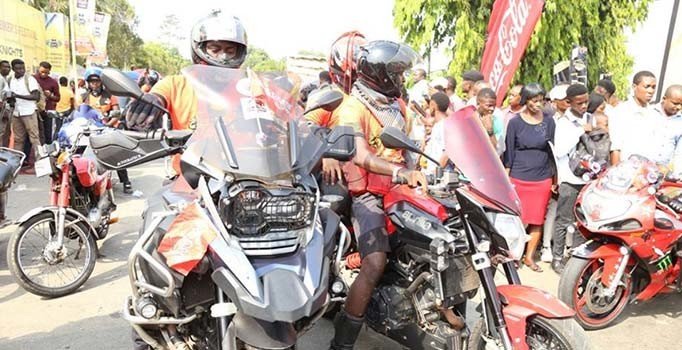 Nijerya'da motosiklet yasağı sonrası 40 gözaltı