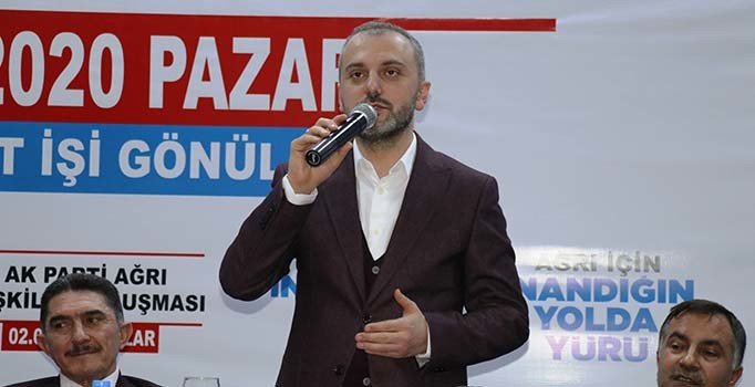 AK Parti'li Kandemir: Bunlar hep alacaklı gibi konuşurlar