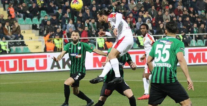 Çıkıştaki Göztepe, Yukatel Denizlispor'a takıldı: 1-1