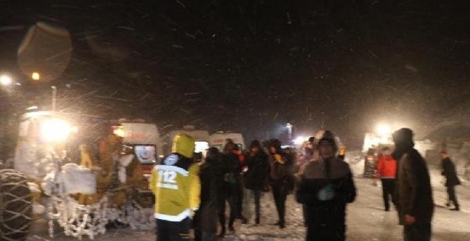 Van'daki çığ faciasında can kaybı 41'e yükseldi, 3 kişi aranıyor