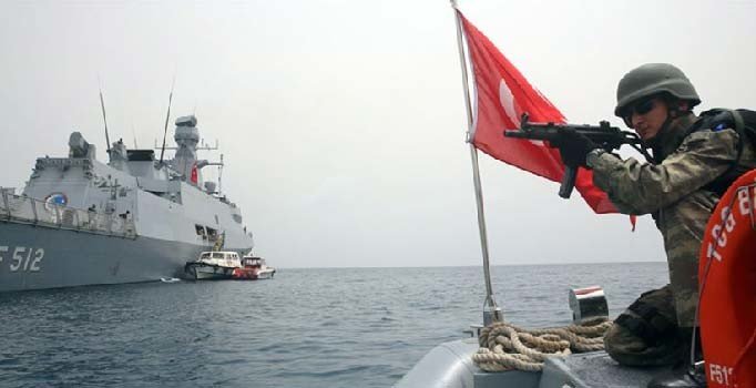 Türk askerinin Aden Körfezi'ndeki görev süresi uzatıldı
