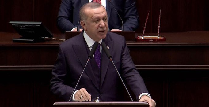 Erdoğan'dan AK Partili vekillere: İlker Başbuğ'a dava açın