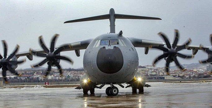 AFAD ve jandarma ekipleri Van'daki çığ faciası için yola çıktı