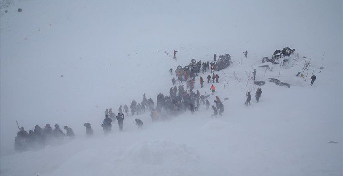 Son dakika! Van'daki çığ felaketinde can kaybı 41'e yükseldi