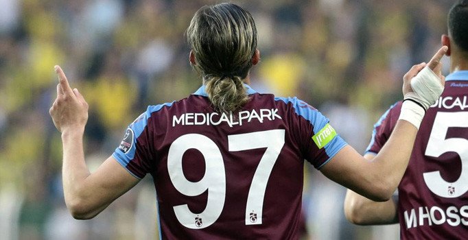 Trabzonspor Yusuf Yazıcı'nın formasını emekli etti