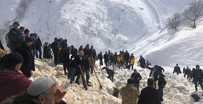 Van'daki çifte facia sonrası 6 il için çığ uyarısı