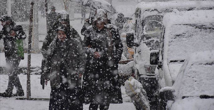 Son dakika! İstanbul Valiliği'nden kar ve fırtına duyurusu