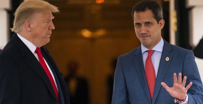 Trump ve Guaido Beyaz Saray'da görüştü