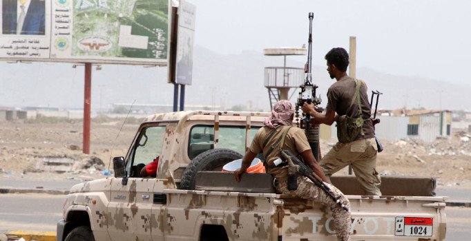 Yemen ordusu, Taiz'in önemli noktalarını ele geçirdi