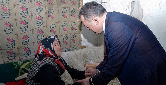 Yenişehir Belediye Başkanı Abdullah Özyiğit'ten yardım eli