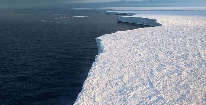 Antarktika'da tüm zamanların sıcaklık rekoru kırıldı