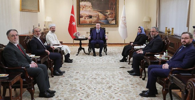 Erdoğan'dan Diyanet İşleri Başkanlığı'na ziyaret