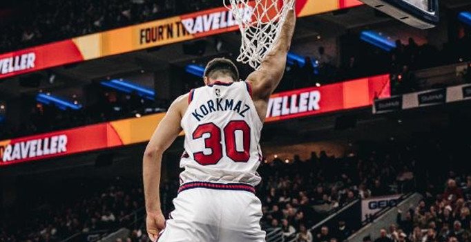 Furkan Korkmaz takımını kariyer rekoruyla galibiyete taşıdı