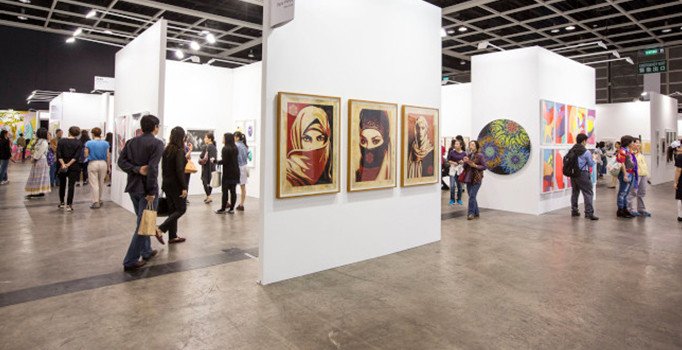 Art Basel Hong Kong’a virüs molası