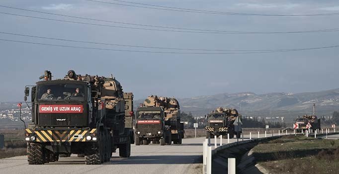 İdlib'e bir takviye daha... TSK gözlem noktalarına obüs sevkiyatı