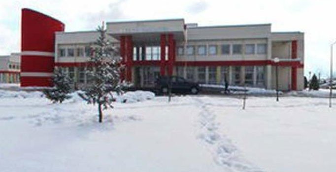 Tatil bölgeleri kar yağışı nedeniyle kapatıldı