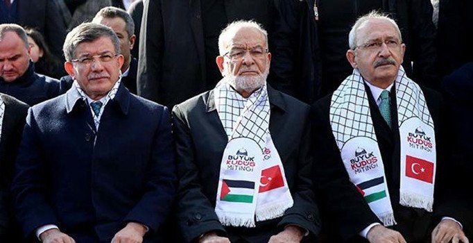 Karamollaoğlu'ndan Kudüs Mitingi'ne katılanlara teşekkür