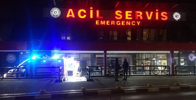 İzmir'de evi ateşe vermek isteyen kişi babasını bıçaklayarak öldürdü