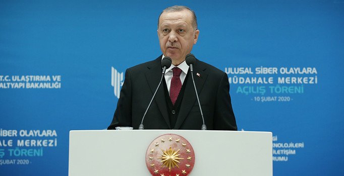 Erdoğan: 5G konusunda geciktiğimiz her günün ülkemize maliyeti var