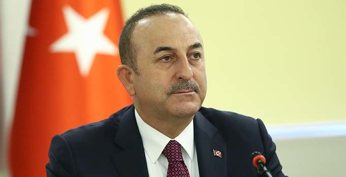 Bakan Çavuşoğlu'ndan İdlib şehitlerine başsağlığı