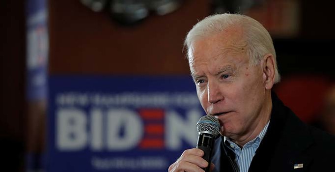 Joe Biden'dan kadın seçmene hakaret: Seni yalancı köpek suratlı midilli askeri