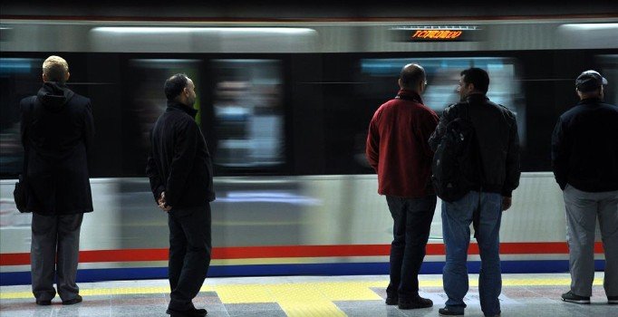 Son dakika! Marmaray'a da zam! Tam geçiş 2,60 TL'den 3,5 TL'ye çıktı