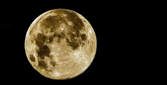 Rüyada ay görmek ne anlama geliyor? Rüyada ay görmenin yorumu