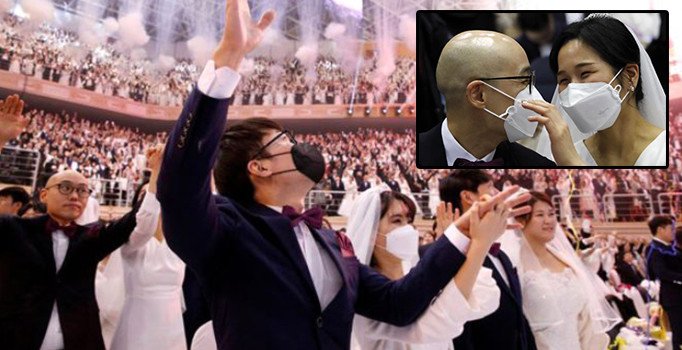 Güney Kore'de koronavirüse rağmen topluca evlendiler