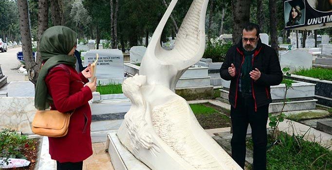 Özgecan katledileli 5 yıl oldu: Her gün ağlıyoruz, hepimiz ölüyüz