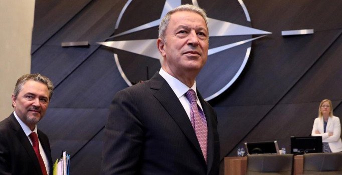 Milli Savunma Bakanı Akar'dan ABD'li mevkidaşıyla kritik görüşme