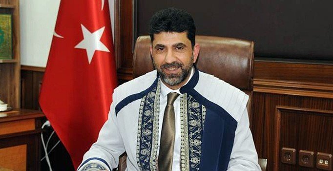 ADÜ'ye atanan rektörün sağlığa zararlı sucuk üretmekten ceza aldığı ortaya çıktı