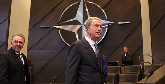 Akar'dan net İdlib mesajı: Radikaller dahil ateşkese uymayanlara zor kullanılacak