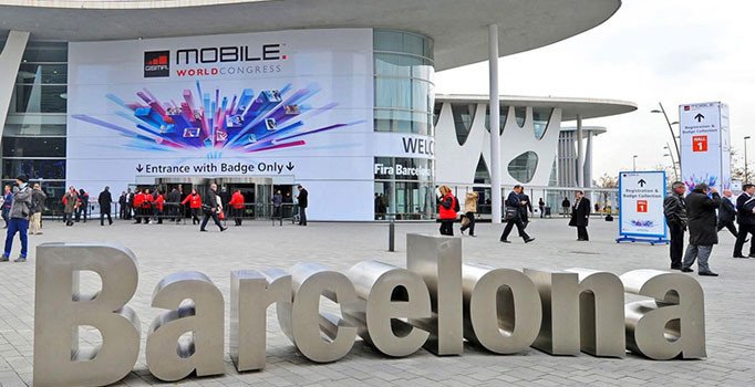 Koronavirüs dünyanın en büyük akıllı telefon fuarını da etkiledi! Mobil Dünya Kongresi iptal edildi