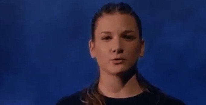 Survivor Nisa Bölükbaşı kimdir ne iş yapıyor kaç yaşındadır ve aslen nerelidir?