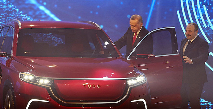 Bakan Varank: Yerli otomobil TOGG için 10 ülkeden irtibata geçtiler