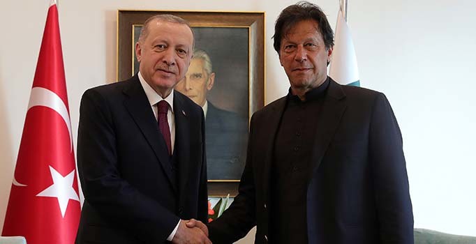 Erdoğan ile İmran Han bir araya geldi