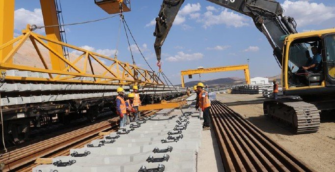 Ulaştırmada aslan payı demir yolunun